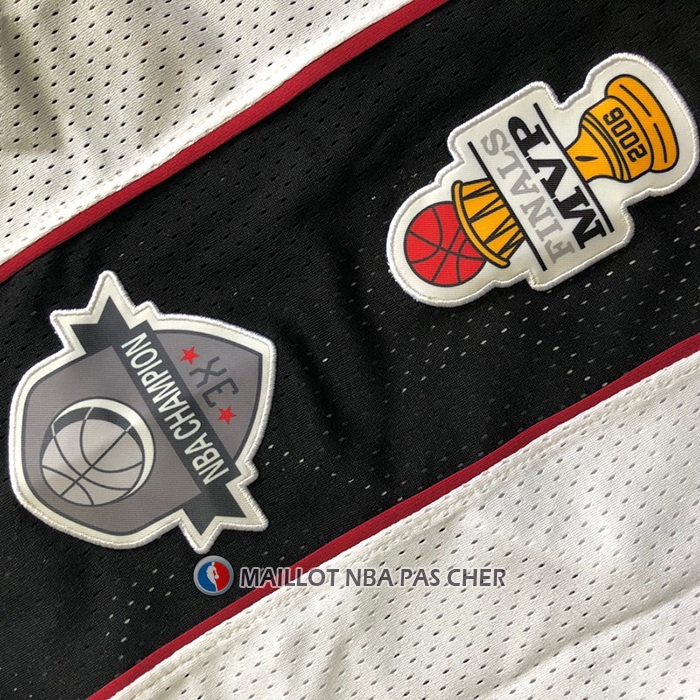 Maillot Miami Heat Dwyane Wade NO 3 Mitchell & Ness 2003-19 Blanc